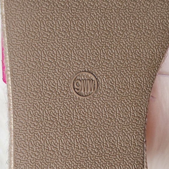 Torrid Hot Pink Faux Leather Studded Espadrille Slides Sz 9 EXTRA WIDE WIDTH - Picture 12 of 13